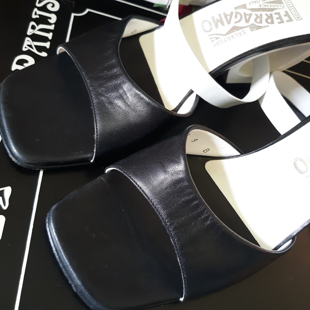 Salvatore Ferragamo Collection Blk/Wht Sandals - Picture 6 of 8